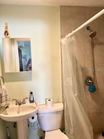 10418 N OTIS AVENUE, Tampa, FL 33612