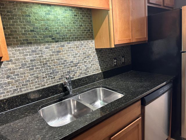 3540 Hennepin Avenue 202, Minneapolis, MN 55408