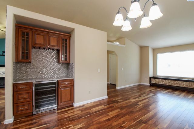 4804 S Dayton Place, Kennewick, WA 99337