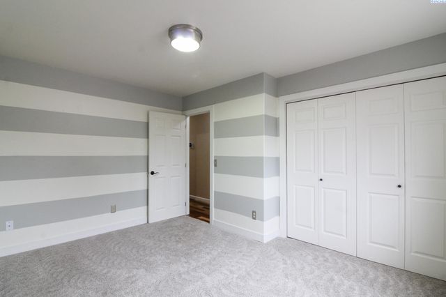 4804 S Dayton Place, Kennewick, WA 99337