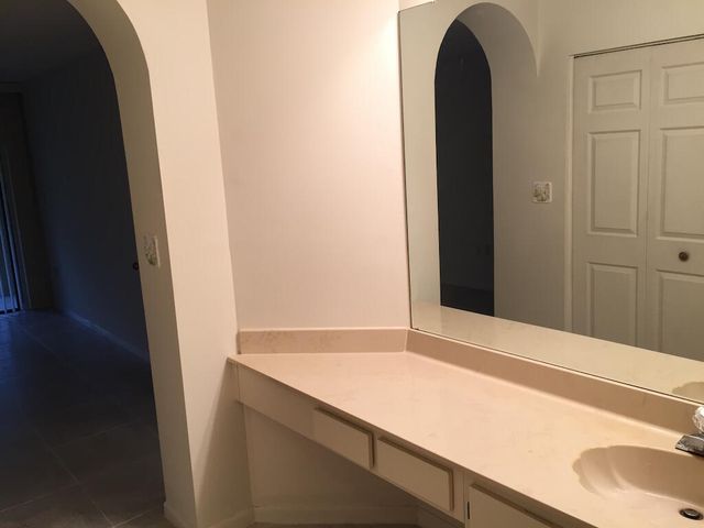 9801 NW 1st Court 9801, Plantation, FL 33324