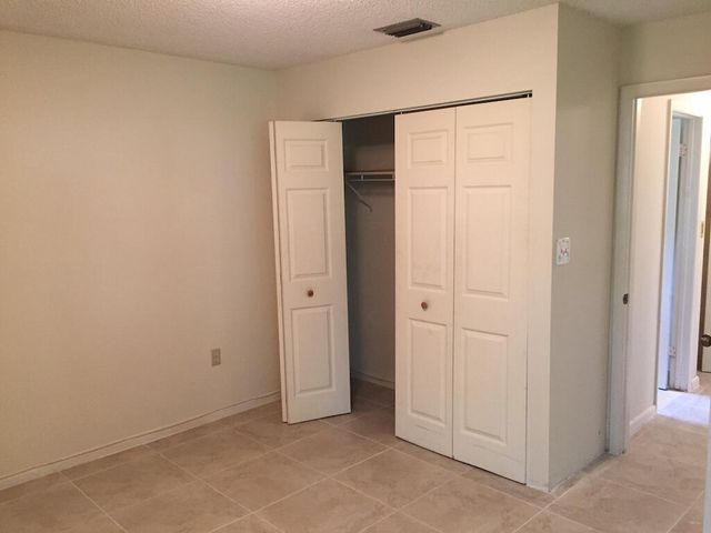 9801 NW 1st Court 9801, Plantation, FL 33324