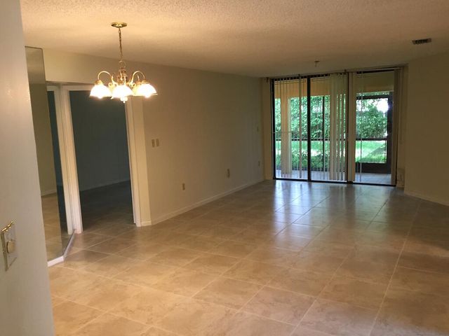 9801 NW 1st Court 9801, Plantation, FL 33324