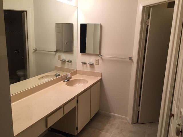 9801 NW 1st Court 9801, Plantation, FL 33324