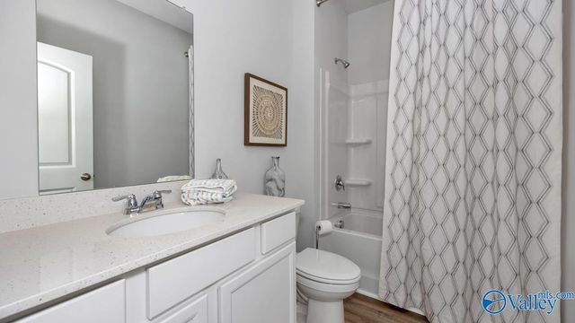 299 Wraywood Road, Huntsville, AL 35810