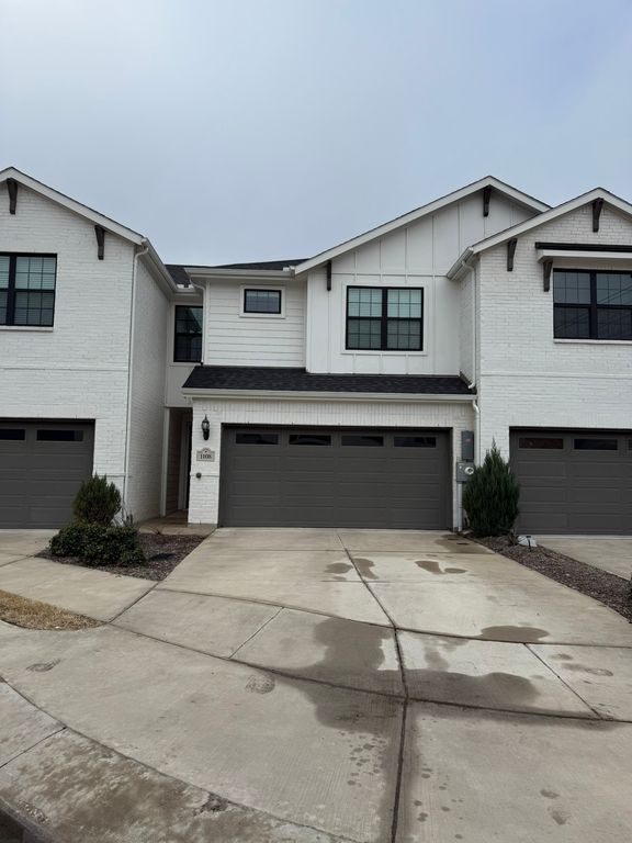 1108 Bowie Drive, Lewisville, TX 75077