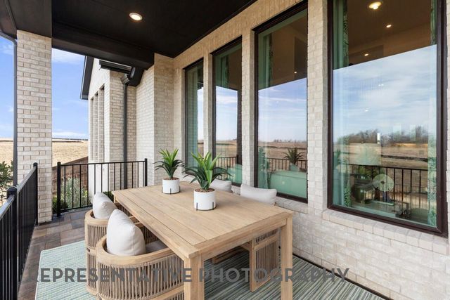 129 Las Posas DR, Liberty Hill, TX 78642