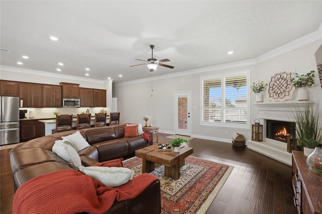 2305 Ralston Creek CT, Brenham, TX 77833