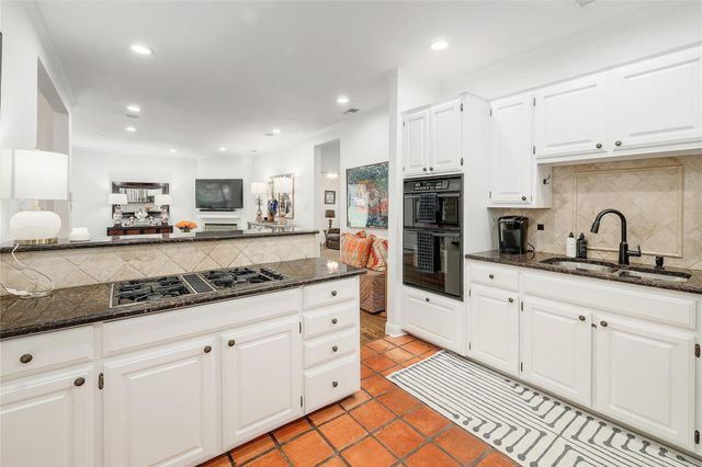1709 Mohle DR, Austin, TX 78703