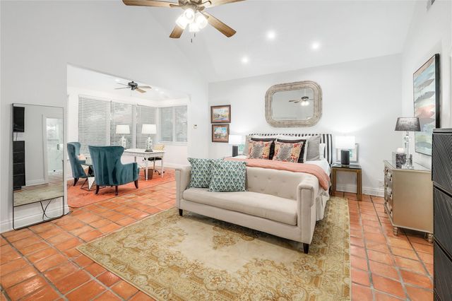 1709 Mohle DR, Austin, TX 78703
