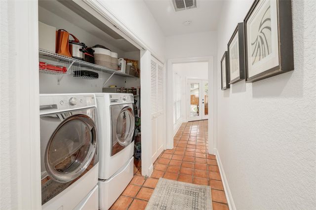 1709 Mohle DR, Austin, TX 78703