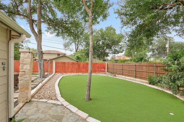 1709 Mohle DR, Austin, TX 78703