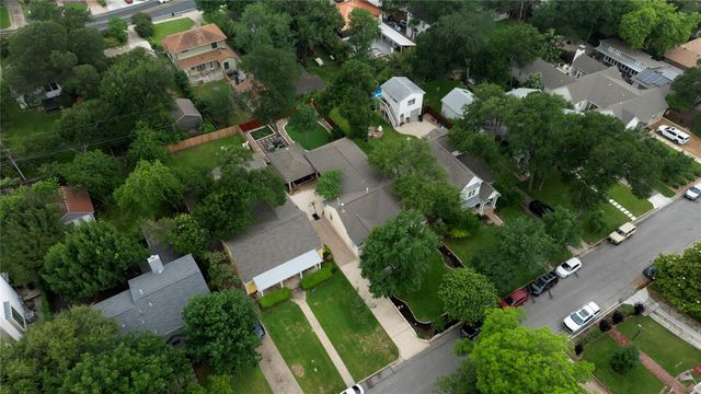 1709 Mohle DR, Austin, TX 78703