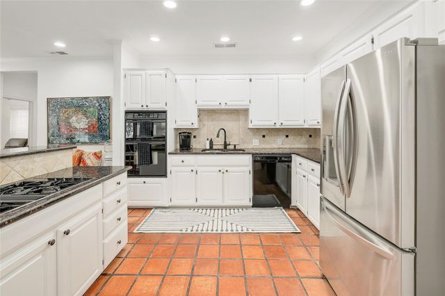 1709 Mohle DR, Austin, TX 78703