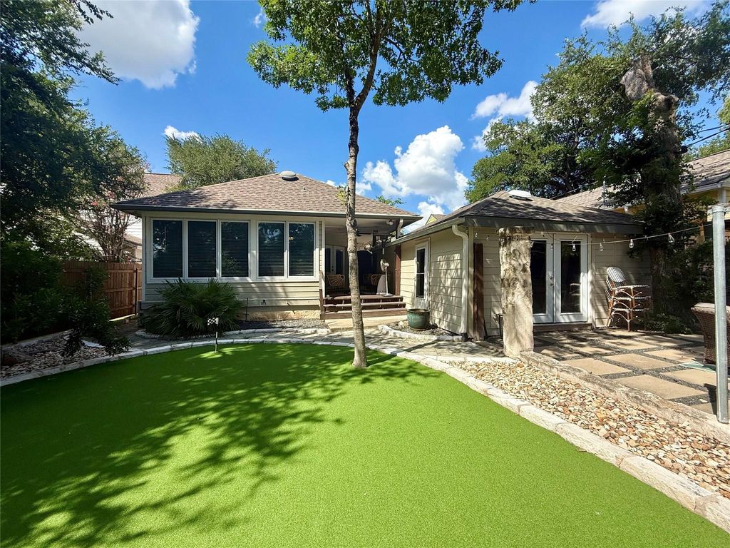 1709 Mohle DR, Austin, TX 78703