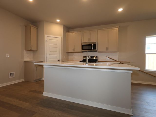 140 Heritage Forest PKWY, Dripping Springs, TX 78620