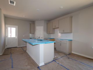 140 Heritage Forest PKWY, Dripping Springs, TX 78620