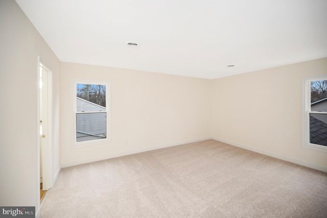 223 SPOTSWOOD RD, Locust Grove, VA 22508