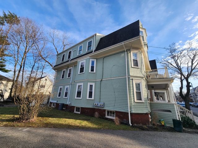 25-27 Marion Rd 1, Belmont, MA 02478