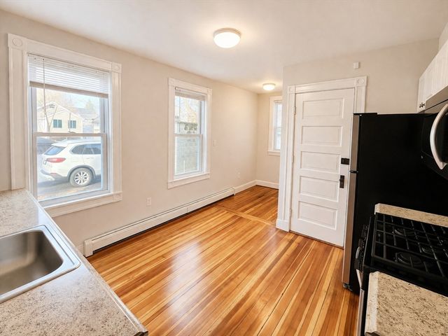 25-27 Marion Rd 1, Belmont, MA 02478