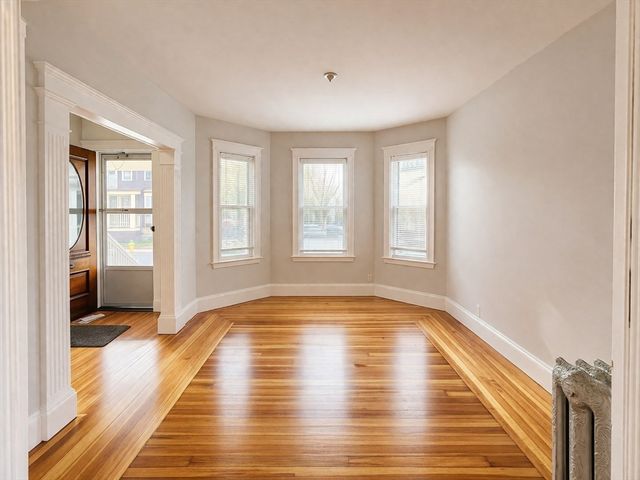 25-27 Marion Rd 1, Belmont, MA 02478