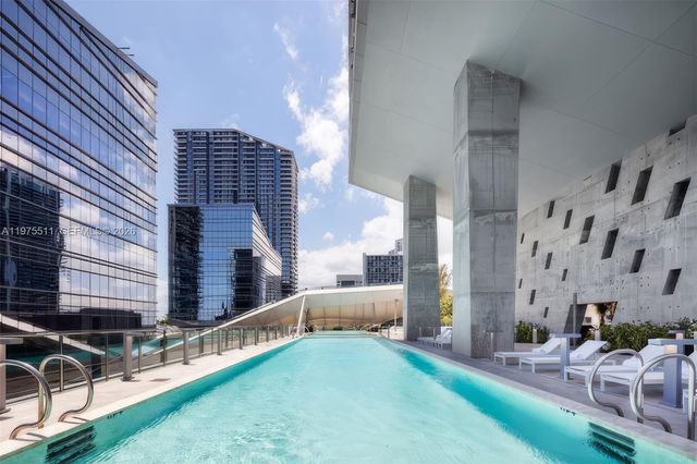 68 SE 6th St 2612, Miami, FL 33131