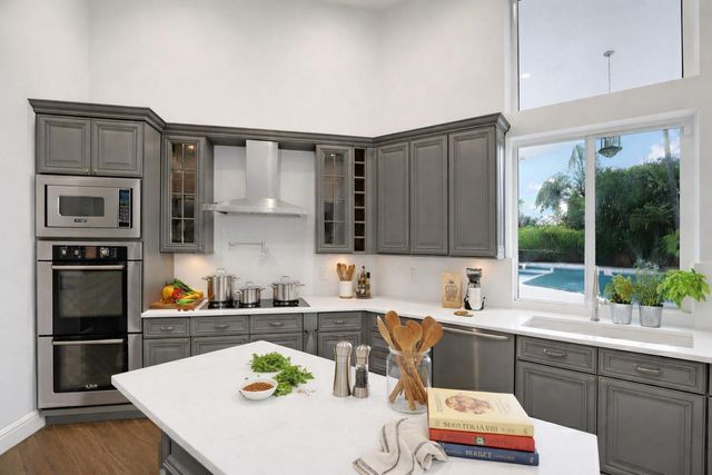7811 E Upper Ridge Drive, Parkland, FL 33067