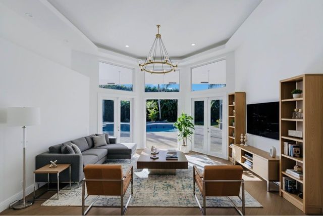 7811 E Upper Ridge Drive, Parkland, FL 33067