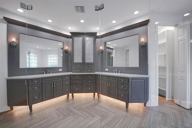 7811 E Upper Ridge Drive, Parkland, FL 33067