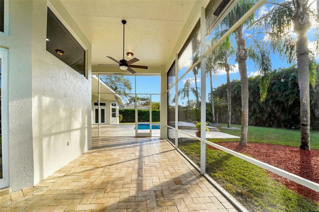7811 E Upper Ridge Drive, Parkland, FL 33067