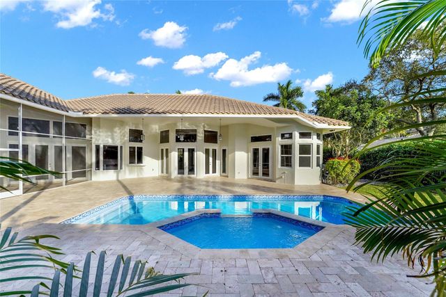 7811 E Upper Ridge Drive, Parkland, FL 33067