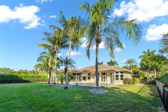 7811 E Upper Ridge Drive, Parkland, FL 33067
