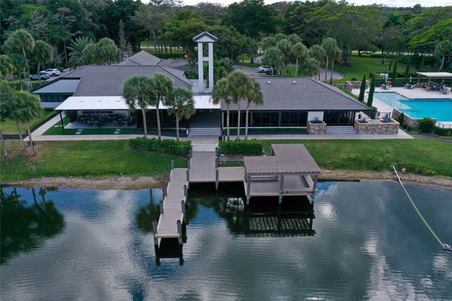 7811 E Upper Ridge Drive, Parkland, FL 33067
