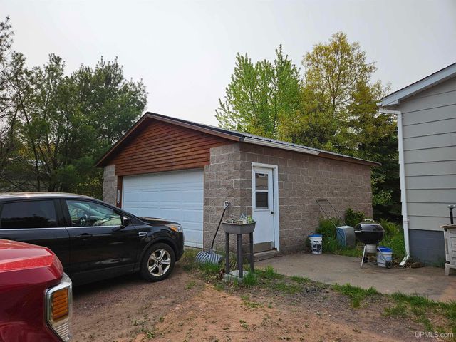 505 Pennsylvania Avenue, Ontonagon, MI 49953