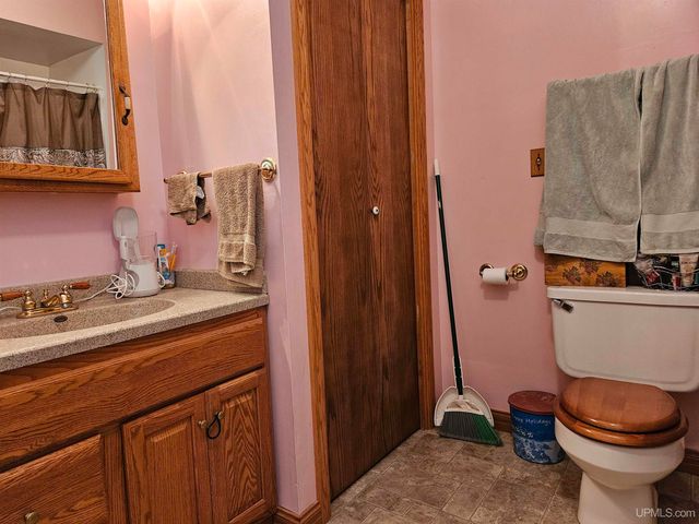 505 Pennsylvania Avenue, Ontonagon, MI 49953