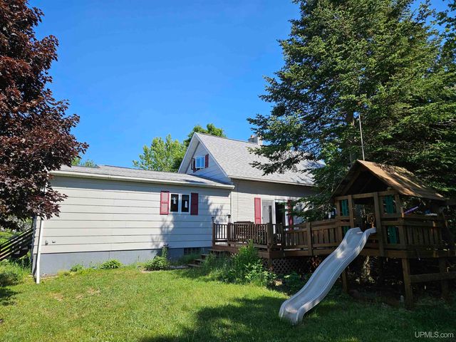 505 Pennsylvania Avenue, Ontonagon, MI 49953