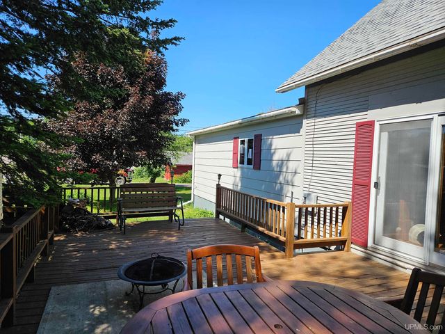 505 Pennsylvania Avenue, Ontonagon, MI 49953
