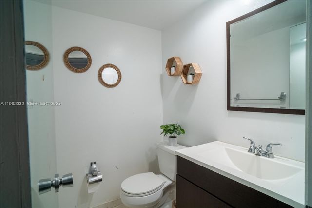 3510 Oaks Way 408, Pompano Beach, FL 33069