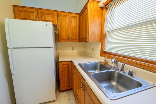 9601 W Darnel AVENUE, Milwaukee, WI 53224