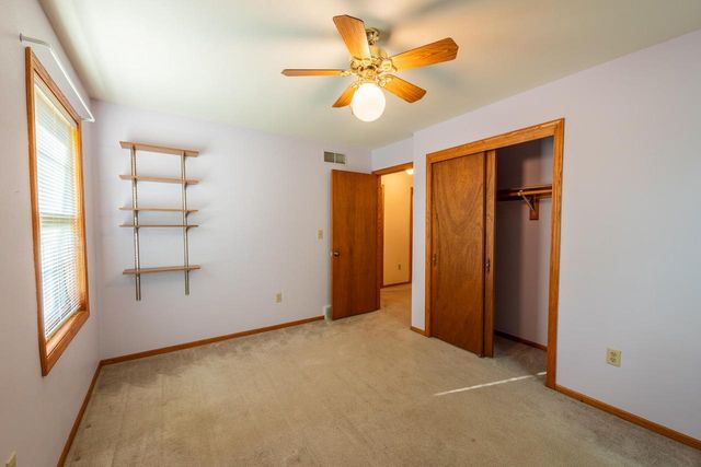 9601 W Darnel AVENUE, Milwaukee, WI 53224