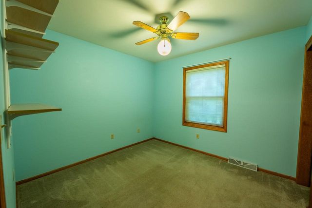 9601 W Darnel AVENUE, Milwaukee, WI 53224