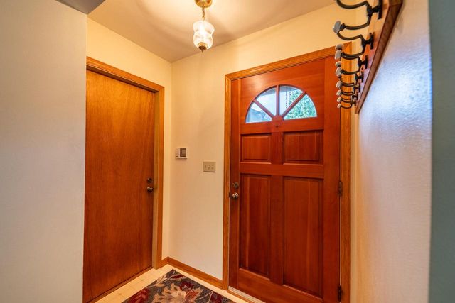 9601 W Darnel AVENUE, Milwaukee, WI 53224