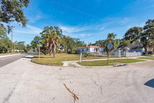 2459 25TH AVENUE S, St Petersburg, FL 33712