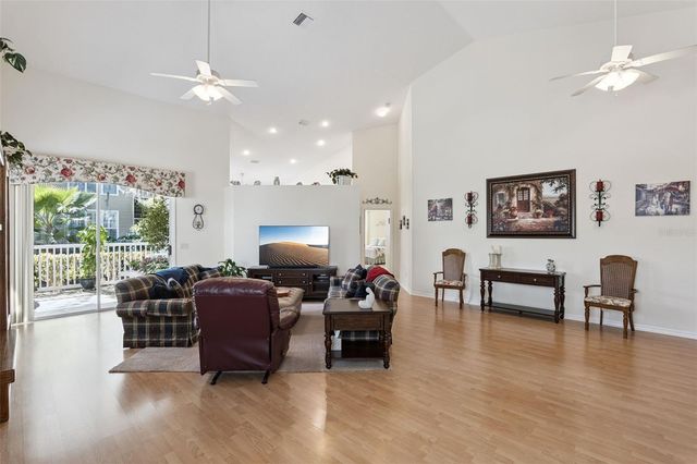 295 MARSH LANDING CIRCLE 30, Debary, FL 32713