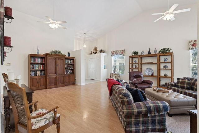 295 MARSH LANDING CIRCLE 30, Debary, FL 32713