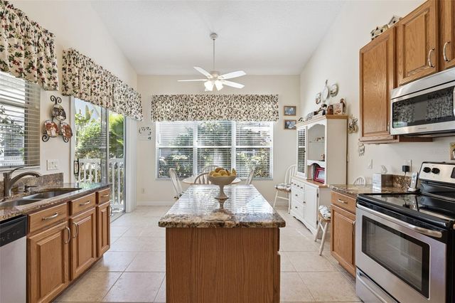 295 MARSH LANDING CIRCLE 30, Debary, FL 32713