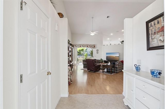 295 MARSH LANDING CIRCLE 30, Debary, FL 32713