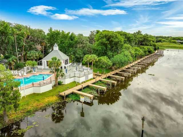 295 MARSH LANDING CIRCLE 30, Debary, FL 32713