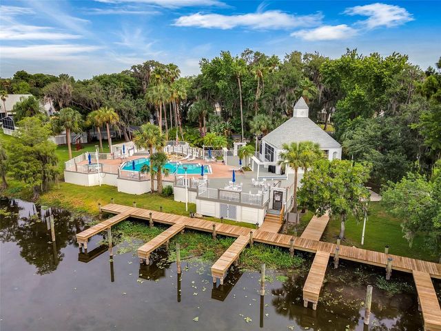 295 MARSH LANDING CIRCLE 30, Debary, FL 32713
