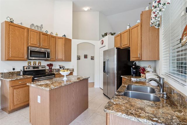 295 MARSH LANDING CIRCLE 30, Debary, FL 32713